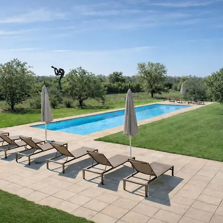 I Mulicchi ホテル 4*